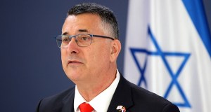 "Skażenie świata sztuki". Ostra reakcja izraelskiego MSZ