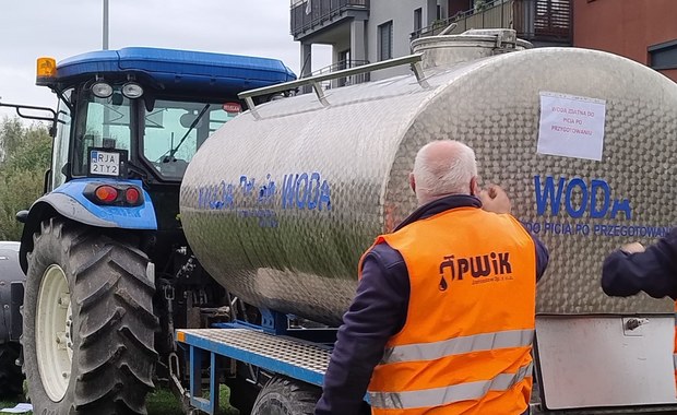 Skażona woda w Jarosławiu. Nadzwyczajne posiedzenie radnych