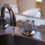 Skażona woda w kranie. "Nie nadaje się do spożycia"