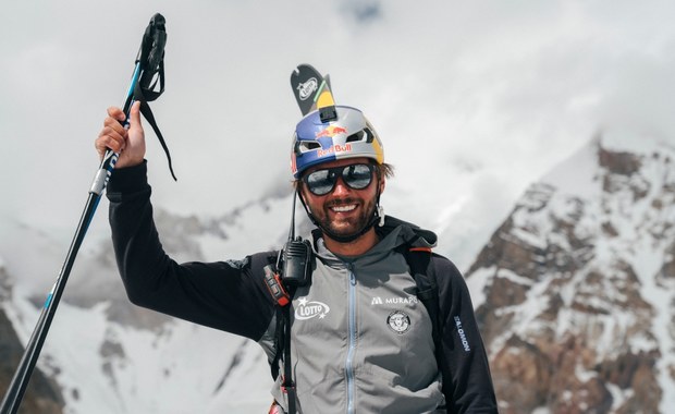 Skialpinista Andrzej Bargiel zjechał na nartach z Gaszerbruma I