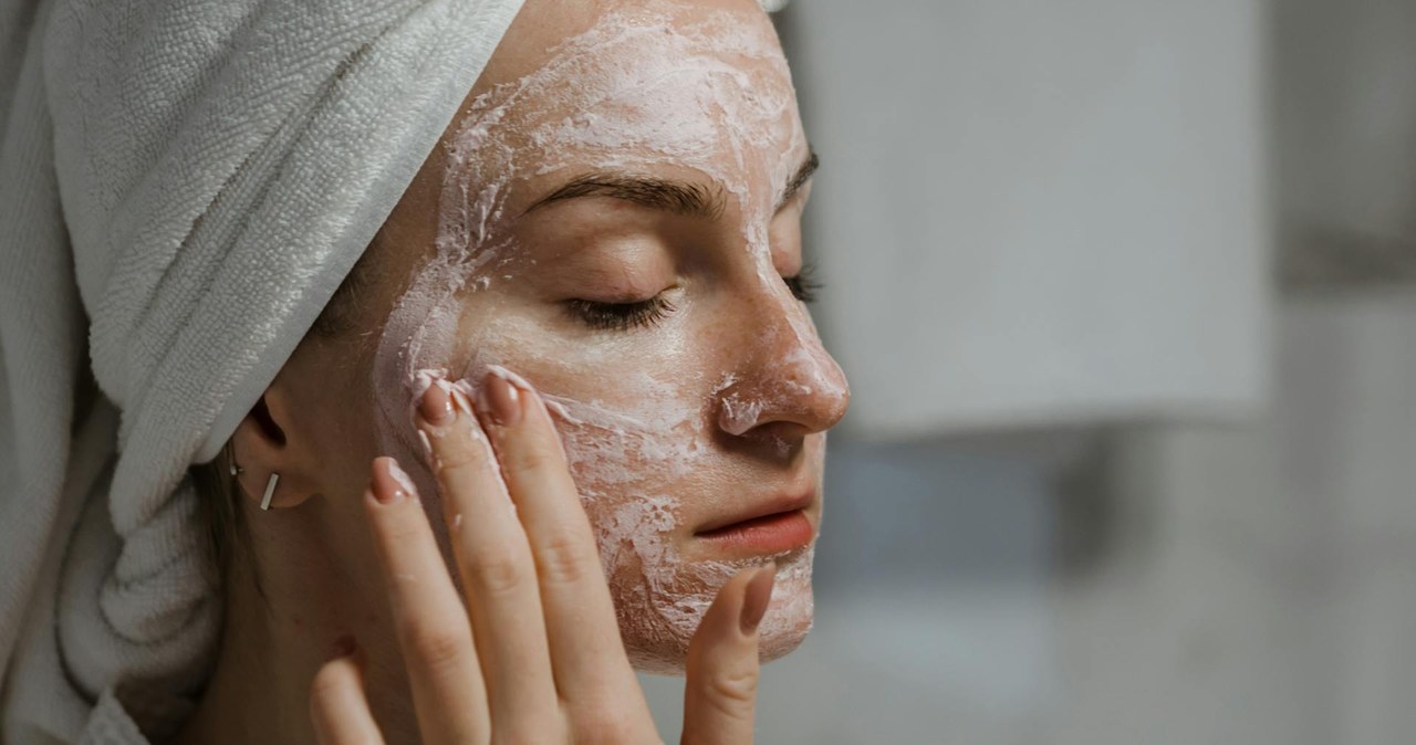 Skin streaming – uproszczona pielęgnacja twarzy /Polina /Pexels.com