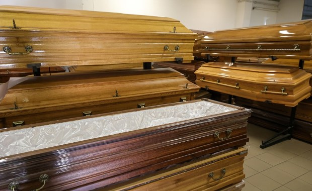 Składanie wniosku o zasiłek pogrzebowy będzie łatwiejsze? Jest projekt