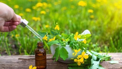 Składnik suplementów diety uszkadza wątrobę? Ministerstwo Zdrowia podejmuje kroki