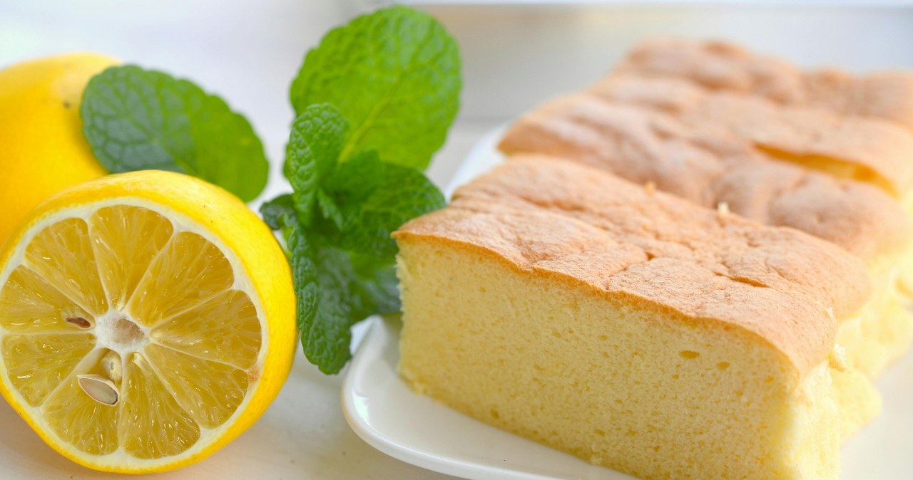 Sklepowa babka cytrynowa jest przepełniona konserwantami i niezdrowymi spulchniaczami /Nonik Yench /Pexels.com