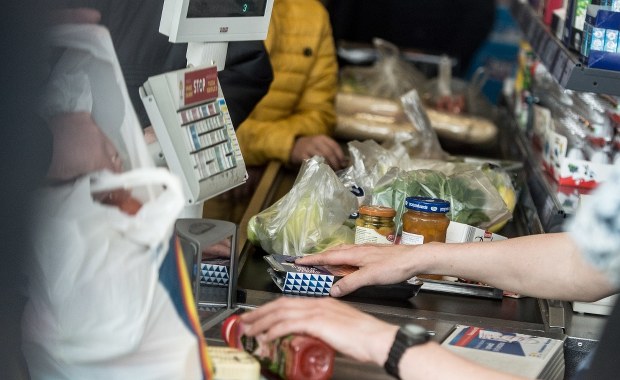 Sklepowe zagrożenie koronawirusem