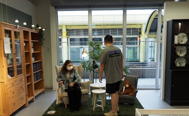 Sklepy meblarskie zostaną wkrótce otwarte? Jeśli nie będzie pełnego lockdownu