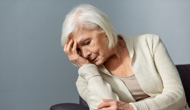 Skleroza nie boli. Pierwsze objawy to wcale nie problemy z pamięcią