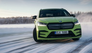 Skoda Enyaq RS iV z dwoma rekordami Guinnessa. To prawdziwy driftowóz