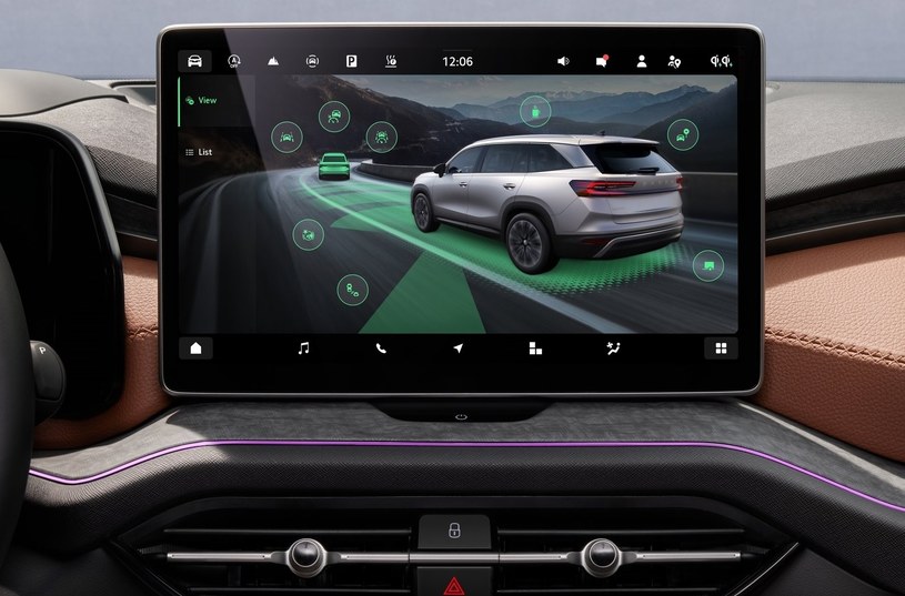 Skoda Kodiaq wyposażona jest w cały szereg systemów dbających o bezpieczeństwo podróżnych /materiały promocyjne