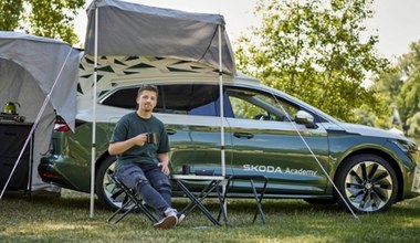 Skoda Roadiaq to jeżdżący home office. Tego kampera zaprojektowało 29 zoomerów