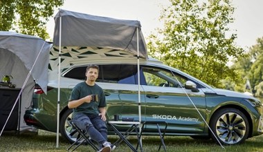 Skoda Roadiaq to jeżdżący home office. Tego kampera zaprojektowało 29 zoomerów