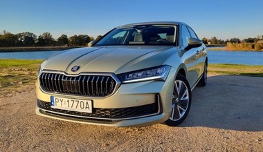 Skoda Superb 1.5 TSI jest jak Volkswagen Passat, którego nie ma