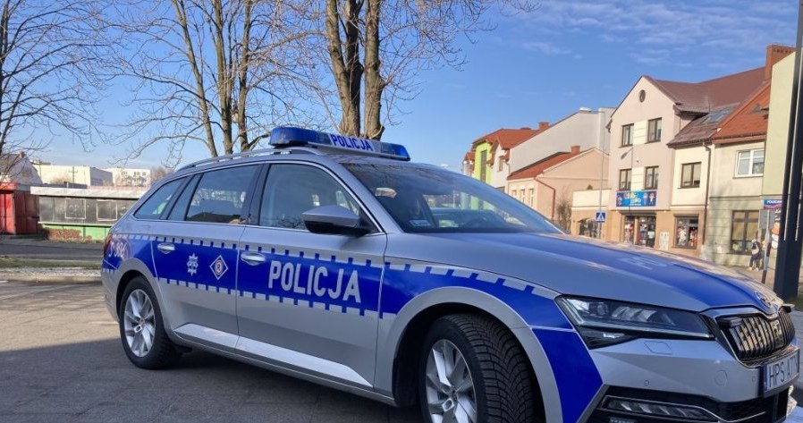 Skoda Superb Combi iV /Policja