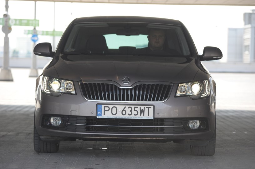 Skoda Superb /Motor