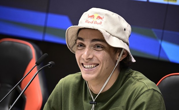 Skok o tyczce: Historyczny wyczyn Duplantisa