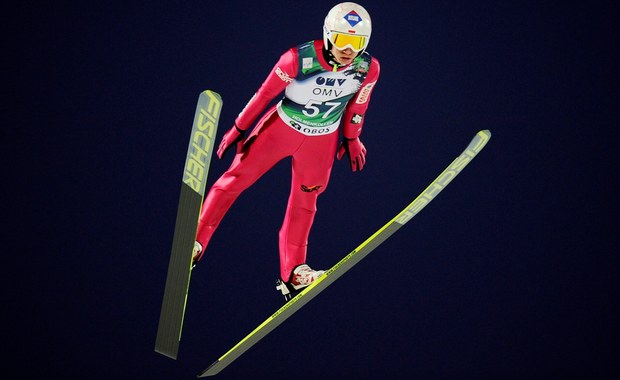 Skoki narciarskie: Kamil Stoch piąty w Oslo