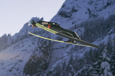 Skoki narciarskie. PŚ w Engelbergu. Farsa w serii próbnej