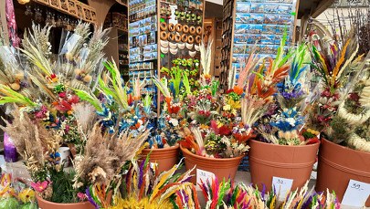 Skomponuj świąteczny koszyk. Na krakowskim Rynku zaczęły się Targi Wielkanocne