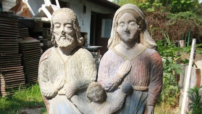 Skradzione okiennice i sakralia po latach odnalezione na prywatnej posesji