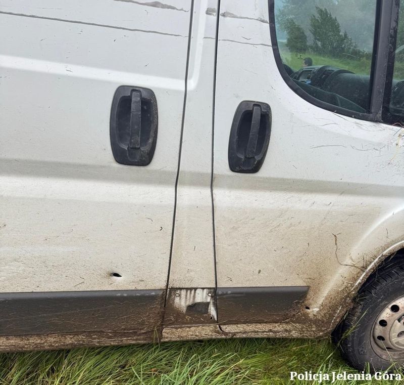 Skradziony fiat ducato /KMP w Jeleniej Górze /Policja
