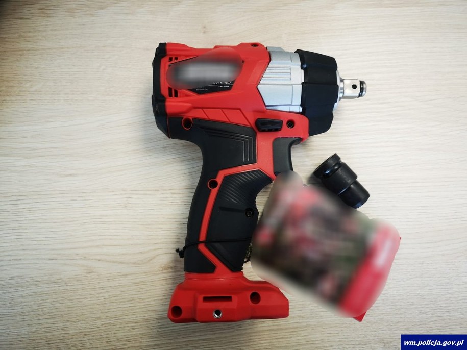 Skradziony klucz udarowy /policja.gov.pl /Materiały prasowe