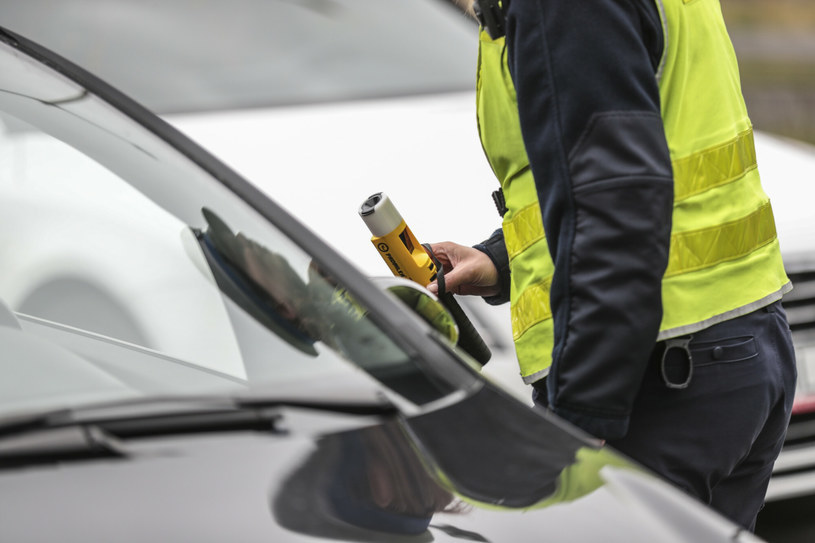 Skrajna nieodpowiedzialność kierowcy BMW / Piotr Jędzura /Reporter