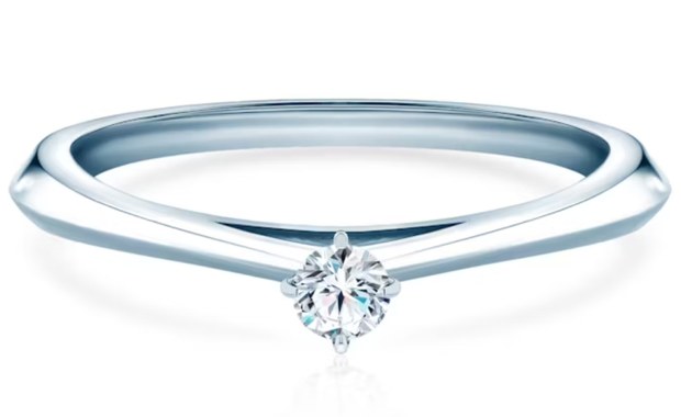 Skromne piękno: delikatne i eleganckie pierścionki zaręczynowe