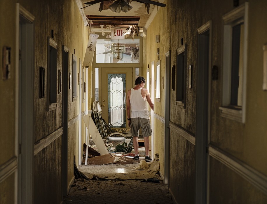 Skutki huraganu /DAN ANDERSON  /PAP/EPA