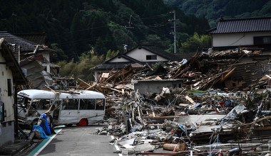 Skutki powodzi w Japonii