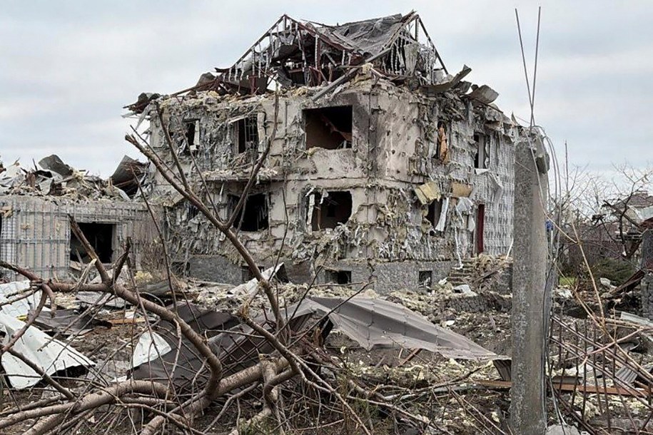 Skutki rosyjskiego ataku powietrznego na ukraiński obwód dniepropietrowski /Dnipropetrovsk Regional State Administration/HANDOUT /PAP/EPA