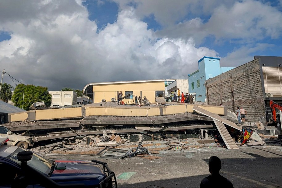 Skutki trzęsienia ziemi w Port-Vila, stolicy Vanuatu /STR/AFP /East News