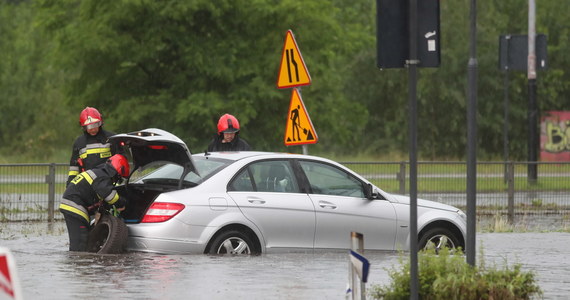 Skutki Ulewy W Lodzi Pogoda W Interia Pl Dlugoterminowa Na 25 Dni Prognoza Pogody Dla Polski Europy I Swiata