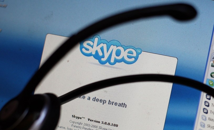 Skype pracuje nad wideorozmowami 3D, ale premiera tego rozwiązania może nastąpić nawet za kilka lat. /AFP