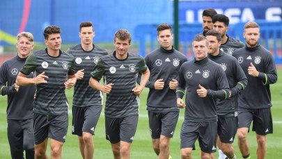 Słabe punkty grupowych rywali biało-czerwonych