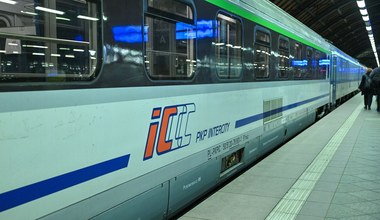Słaby zasięg? Sprawdź, jak się połączyć z WiFi w pociągu PKP Intercity
