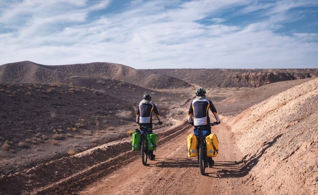 Ślad po nastolatku zaginął. Jechał rowerem przez Iran