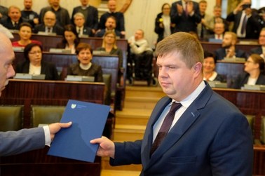 Śląsk: Wczoraj w Nowoczesnej, dzisiaj w PiS. Radny Kałuża wicemarszałkiem