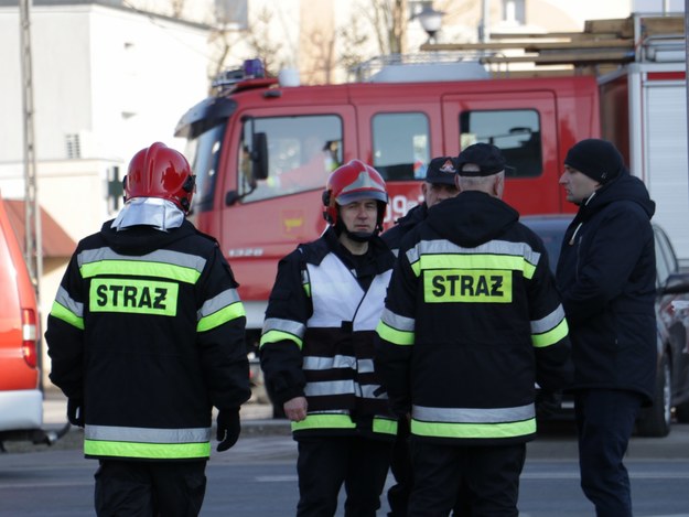Pożar w Mysłowicach: W budynku strażacy znaleźli butle z gazem