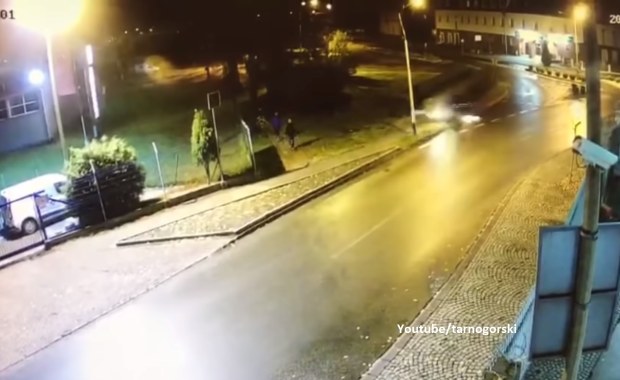 Śląskie: Potrącił pieszego i uciekł. Jest areszt dla kierowcy