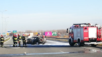 Ślaskie: Pożar samochodu na autostradzie A1 koło Gliwic