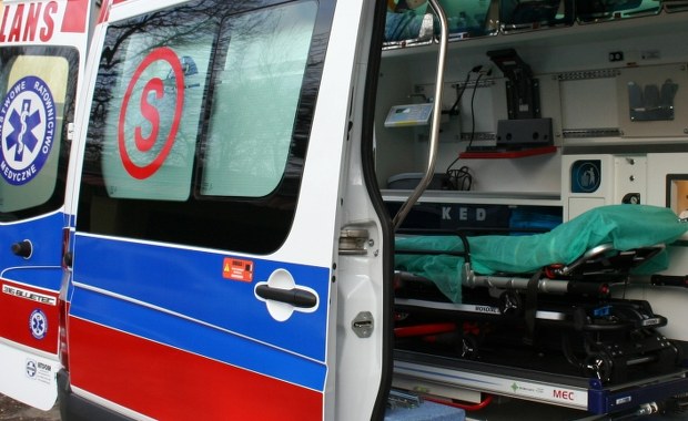 Śląskie: Wypadek busa przewożącego dzieci. 8 osób poszkodowanych