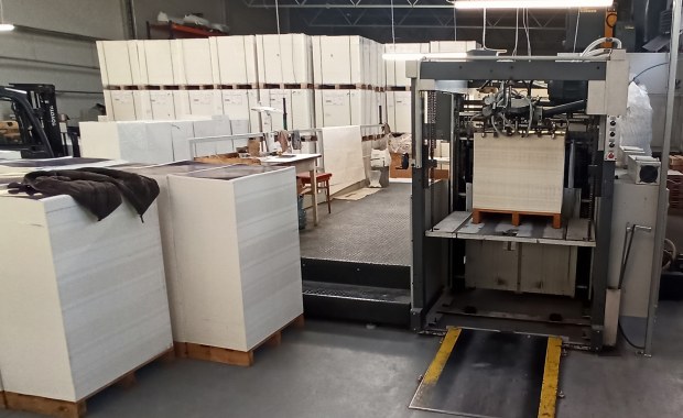 Śląskie: Zlikwidowano największą w Europie drukarnię podrabianych opakowań papierosów