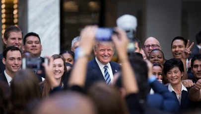 Slate: Serwery Trump Organization regularnie komunikowały się z rosyjskim bankiem