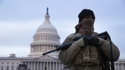 Śledczy: Celem tłumu było zamordowanie polityków. Szokujące ustalenia po szturmie na Kapitol