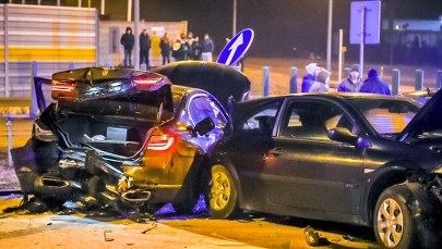 Śledztwo ws. spowodowania przez żołnierza wypadku auta szefa MON