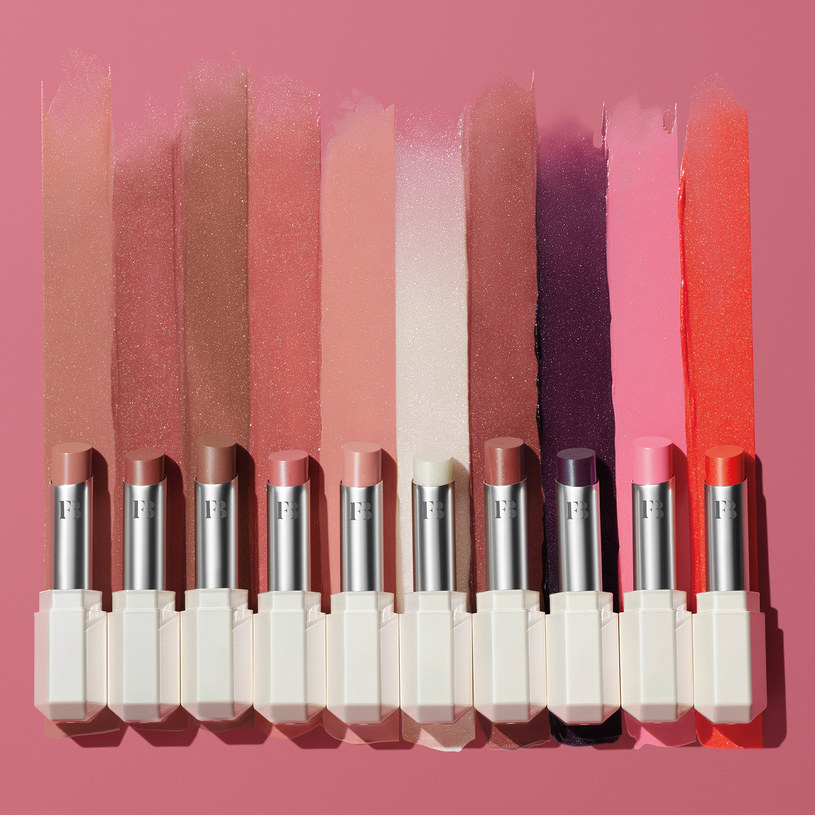 Slip Shine Sheer Shiny Lipstick, Fenty Beauty /materiały prasowe
