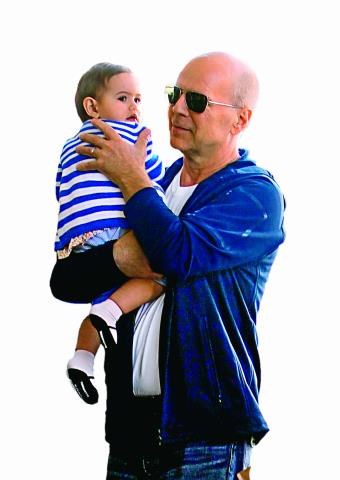 Bruce Willis. Specjalista od kobiet – Słodka ukochana córeczka Mabel sprawia, że ciągle czuję się młodo – zapewnia aktor. /Bulls Press Sp.z o.o.