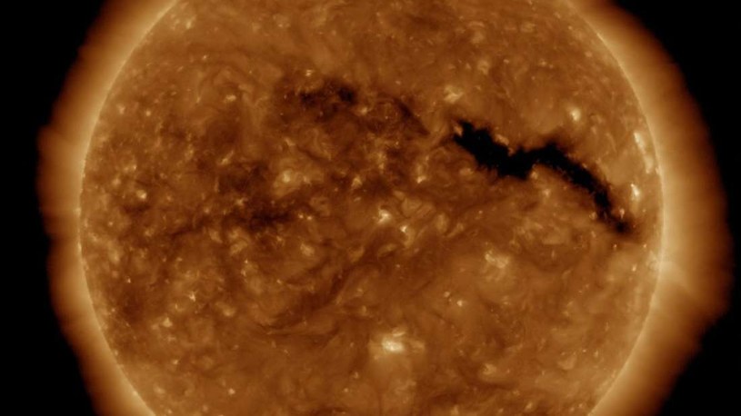 Słońce wchodzi w okres minimum aktywności /NASA