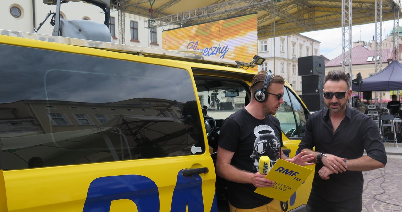 Słoneczny Patrol RM FM w Rzeszowie. Wakacyjne karaoke z Mateuszem Ziółko