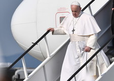 Słowacja: Papież w dobrej formie zniósł trudy pierwszego dnia podróży